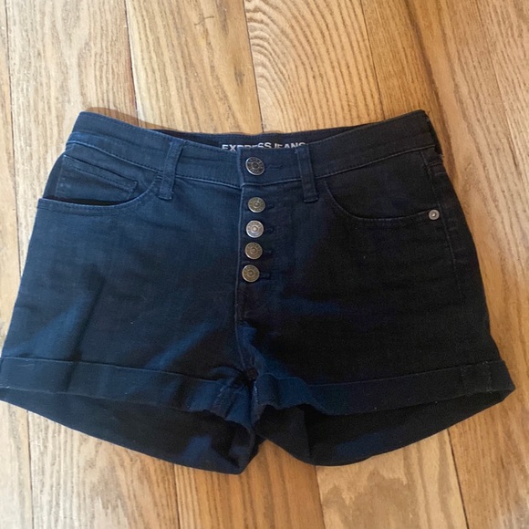 Express Black Jean Shorts - Picture 1 of 4